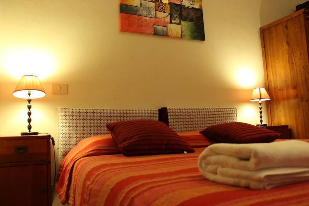 روما Locanda Sant'Anna المظهر الخارجي الصورة